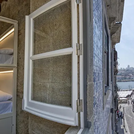 Bluesock Albergue Porto