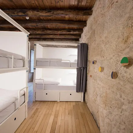 Hostal Bluesock