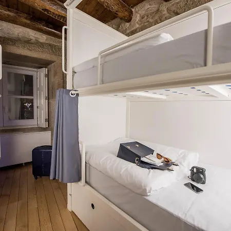 Bluesock Hostal *